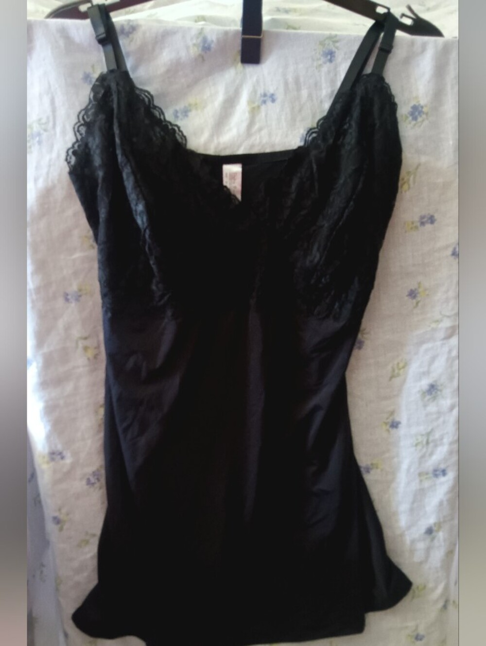 Delta Burke Black Lace-Trim Slip Night Wear